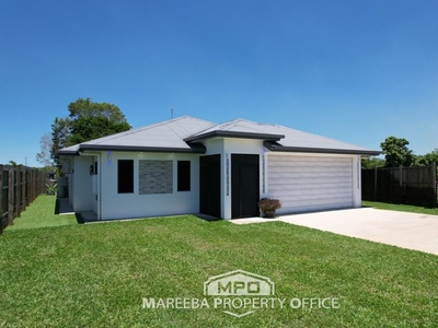 15 Wren Close, Mareeba, QLD 4880