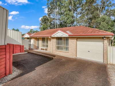 2/153 Regiment Road, Rutherford, NSW 2320