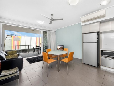 23/2-4 Kingsway Place, Townsville City, QLD 4810
