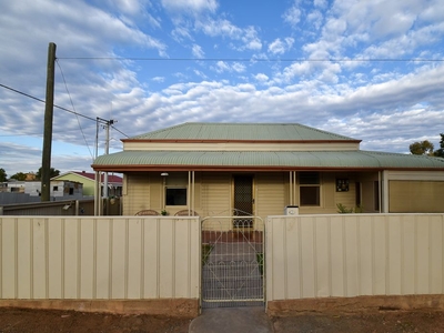 25 Nicholls Street, Broken Hill NSW 2880 - House For Sale