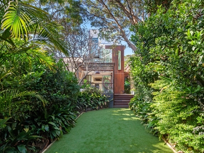 Randwick North Architecturally Reimagined Residence