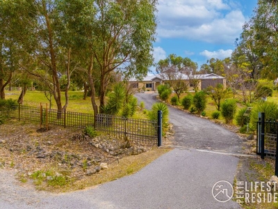 3 Cinnamon Meander, Two Rocks, WA 6037