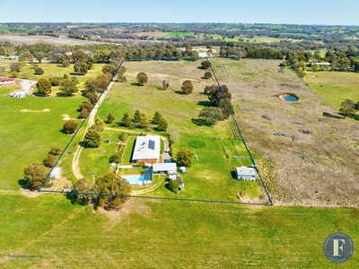 359 Back Creek Road, Young, NSW 2594