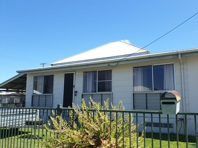 118-120 Young Street, Ayr, QLD 4807