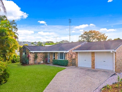 8 Saint Bees Court, Buderim QLD 4556 - House For Lease
