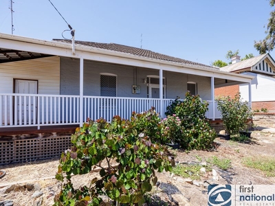 11 Grey Street, Northam, WA 6401