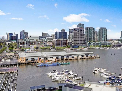 Stunning Waterfront Living in Docklands