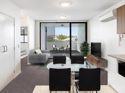 2 Bedroom Apartment Unit Lutwyche QLD For Sale At 435000