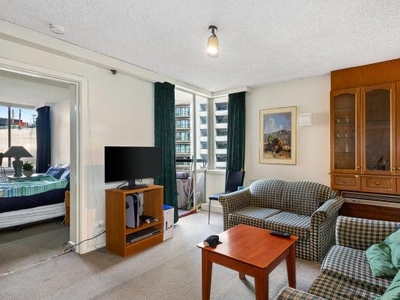1 Bedroom Apartment Unit Melbourne VIC For Sale At 275000