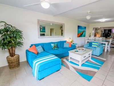 201/4 Beaches Village Crct, Agnes Water, QLD 4677
