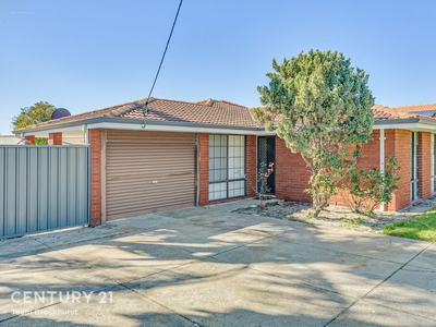 11 Fulmar Street, Thornlie WA 6108 - House For Lease