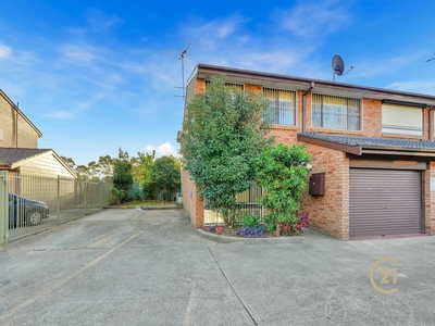 18/156 Moore St, Liverpool NSW 2170 - Townhouse For Lease