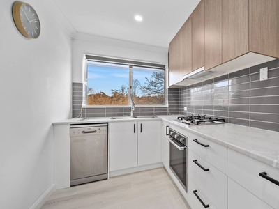 1/56-58 Trinculo Place QUEANBEYAN EAST, NSW 2620