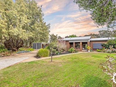 220 Mary Ann Road, Echuca VIC 3564 - House For Sale