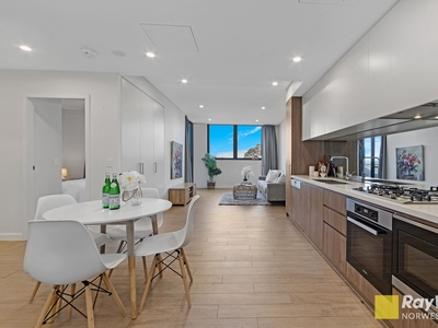 Premium Residential Living With Macquarie View