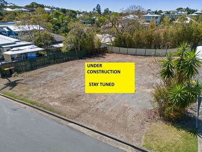 HOUSE AND LAND PACKAGE 570M² BLOCK IN CAMP HILL (DA Approved)