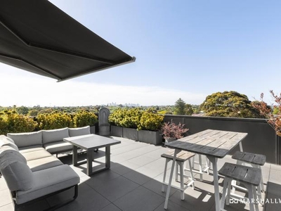 3 Bedroom Apartment Unit Malvern East VIC For Sale At