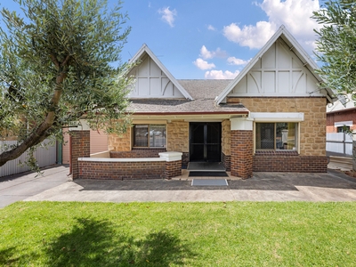 Traditional Brick Home in Sought After Suburb