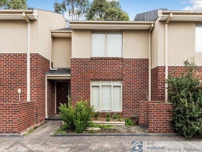 2 Bedroom Detached House Cranbourne North VIC For Sale At