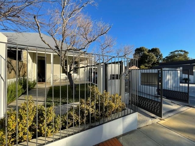 3 Bedroom Detached House Claremont WA For Sale At 10