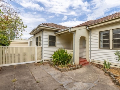180 Desailly Street, Sale, VIC 3850