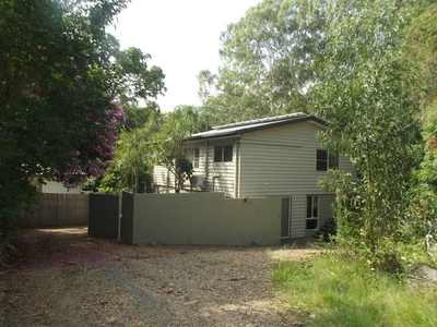 21 Alkira Street, Macleay Island, QLD 4184
