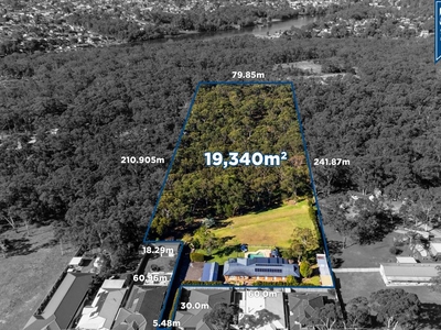 Rare Country Haven on 19,340sqm Block!