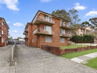 11/8 Calliope Street, Guildford, NSW 2161