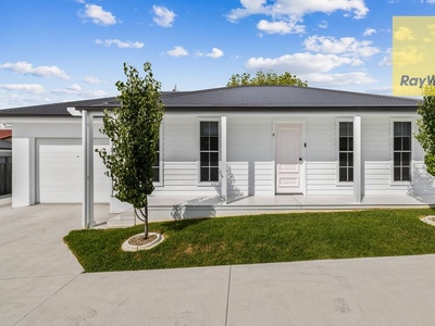 2/42 Cowper Street, Goulburn, NSW 2580