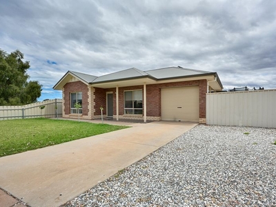 51 Mcritchie Crescent, Whyalla Stuart, SA 5608