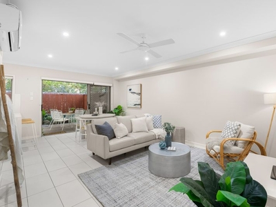 9/111 Leitchs Road South, Albany Creek, QLD 4035