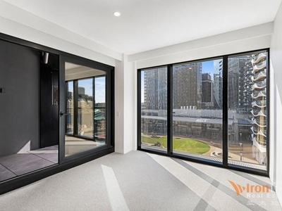 1 Bedroom Apartment Unit Docklands VIC For Rent At 500