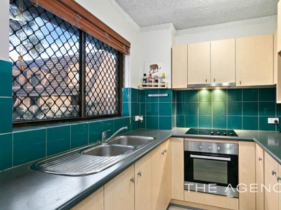 2 Bedroom Detached House Glendalough WA For Sale At 359000