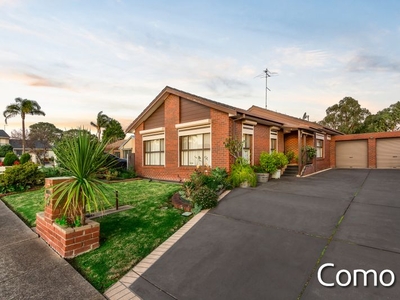 9 Hoddle Court, Mill Park, VIC 3082