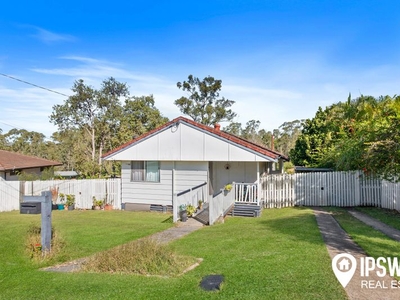 8 Overell Crescent, Riverview, QLD 4303