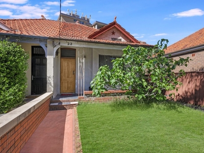 22 Gilderthorpe Avenue, Randwick NSW 2031 - Duplex For Lease