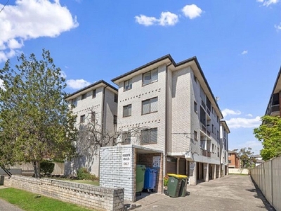 16/33-35 Kenyon Street, Fairfield NSW 2165 - Apartment For Lease