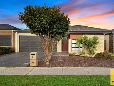Exceptional Family Living in the Heart of Tarneit..