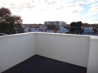 2 Bedroom Apartment Unit Richmond VIC For Sale At 585000
