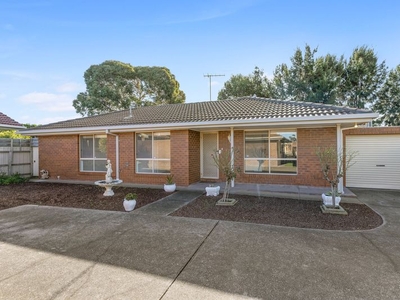 2/57 Bellnore Drive, Norlane, VIC 3214