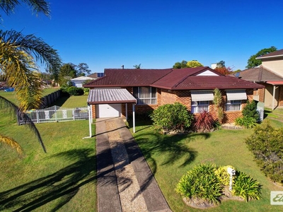 5 Bangalow Place, Taree, NSW 2430