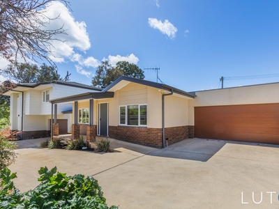 2/215 La Perouse Street, Red Hill ACT 2603