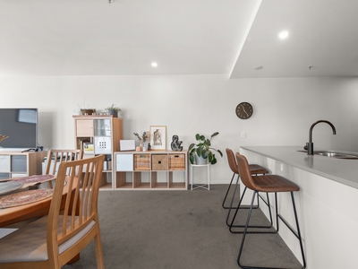 536/335 Anketell Street, Greenway ACT 2900
