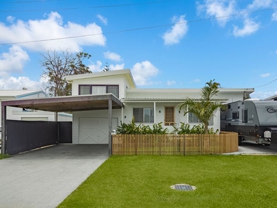 10 Floral Avenue, Tweed Heads South, NSW 2486