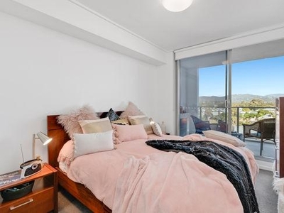 2 Bedroom Apartment Unit Robina QLD For Rent At 730