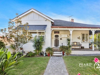 3 Bedroom Detached House East Victoria Park WA For Sale At 995000