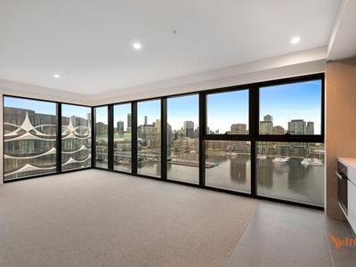 2 Bedroom Apartment Unit Docklands VIC For Rent At 750