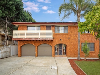 23 Cairds Avenue, Bankstown, NSW 2200