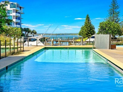 3 Bedroom Apartment Unit Hollywell QLD For Rent At 1400