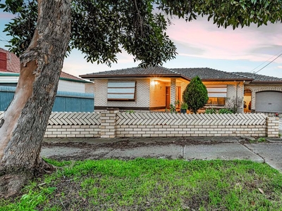 30 Minerva Crescent, Croydon Park, SA 5008